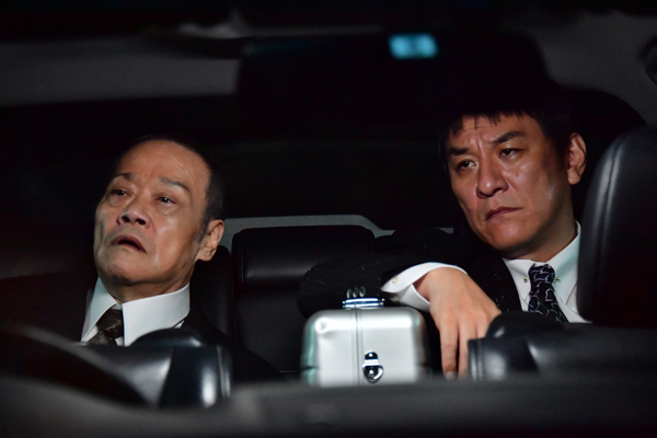 強面キャラ【花菱会】若頭・西野（西田敏行）と幹部・花田（ピエール瀧）のたくらみは？