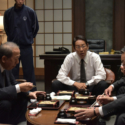 本作よりシリーズに参戦する【花菱会】新会長・野村(大杉 漣)、幹部・花田(ピエール瀧)ら