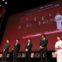左からシン・ポーチン、ホアン・シュアン、染谷将太、阿部 寛、松坂慶子