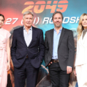 左からアナ、ハリソン、ドゥニ、シルヴィア、映画『ブレードランナー 2049』来日会見にて