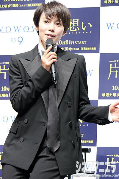 中谷美紀の片想いは「糖質および炭水化物。甘いもの、おうどん、白米も大好き。残念ながらいただけない体質。白米の代わりにキヌア、おうどんの代わりにお蕎麦」にしているそうです。