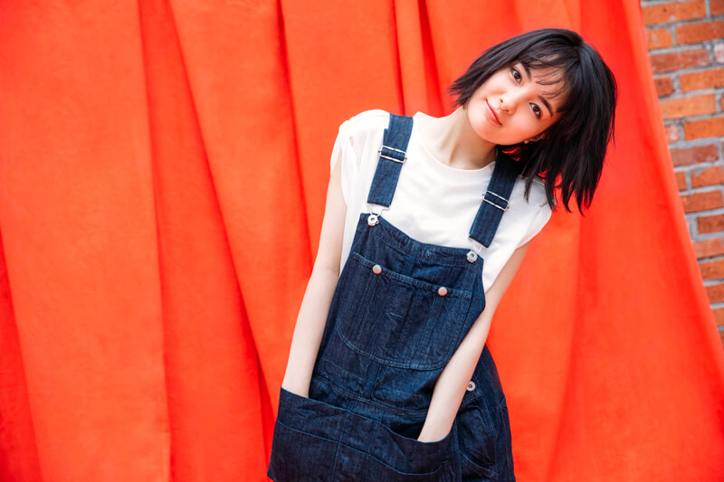 「葵わかな オフィシャルカレンダー2018」HMV版