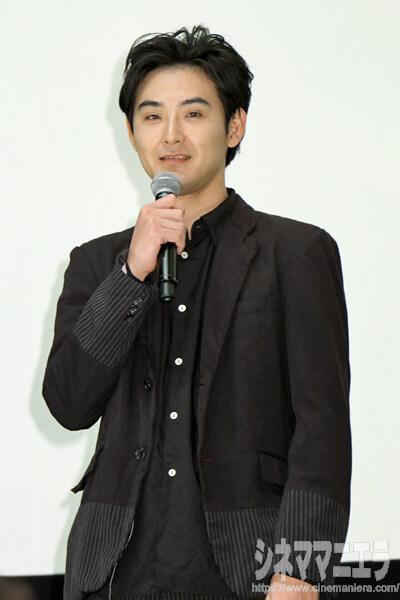 映画『探偵はBARにいる3』アクションシーンで殺気を放ったという松田龍平