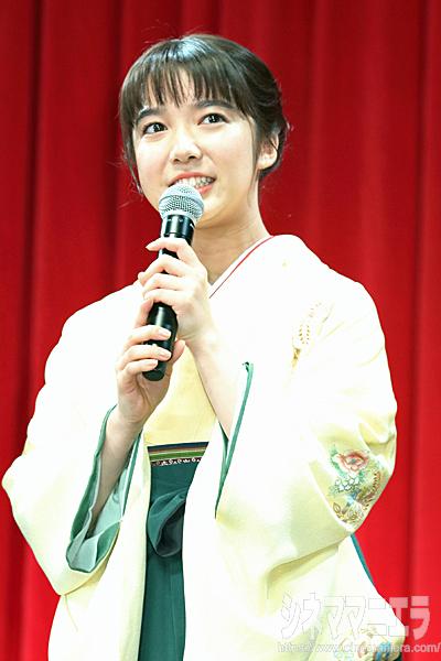 上白石萌音、映画『ちはやふる －結び－』の完成披露試写会にて