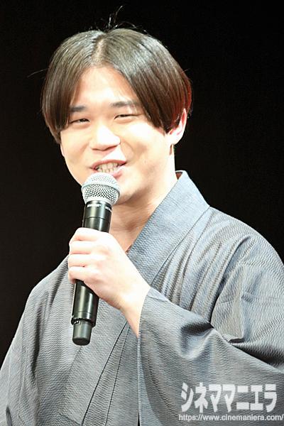 矢本悠馬、映画『ちはやふる －結び－』の完成披露試写会にて