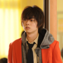 吉田春（菅田将暉）、映画『となりの怪物くん』（月川翔監督）より