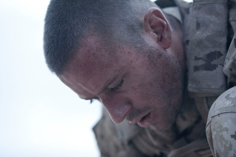 映画『ALONE／アローン』（俳優アーミー・ハマー主演兼製作総指揮×監督・脚本　ファビオ・レジナーロ、ファビオ・グアリョーネ）