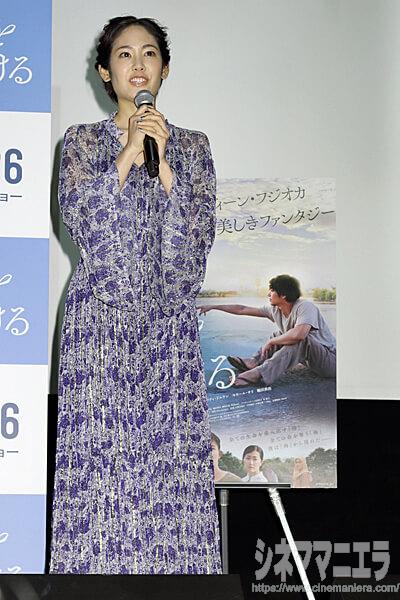 阿部純子、映画『海を駆ける』完成披露上映会舞台挨拶