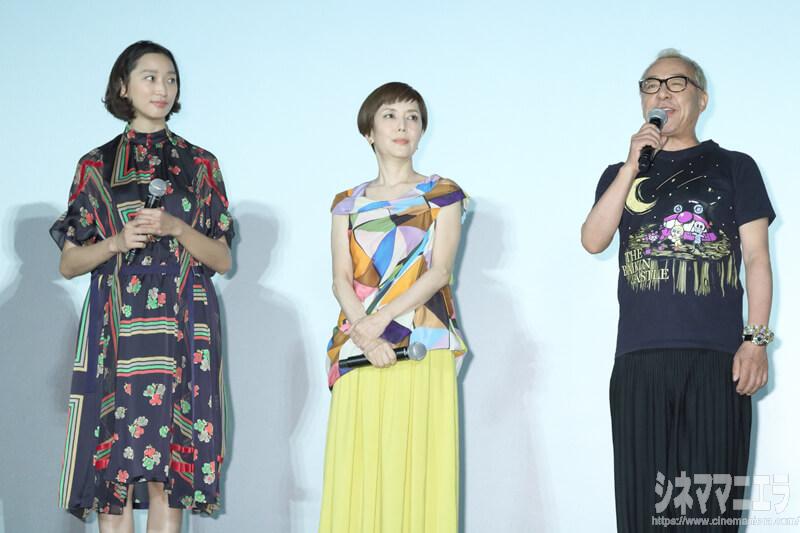 左から杏、戸田恵子、中尾隆聖