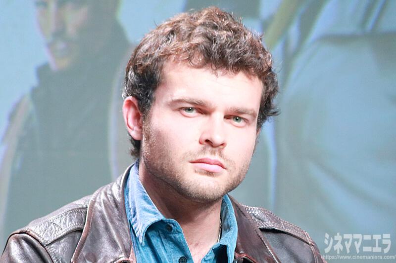 俳優のオールデン・エアエンライク [Alden Ehrenreich]が初来日