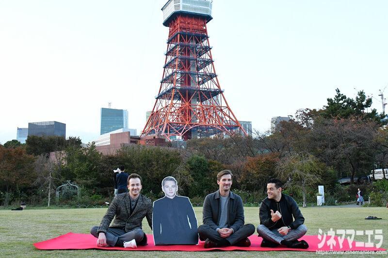 東京タワーにて、クイーンの来日時写真を再現