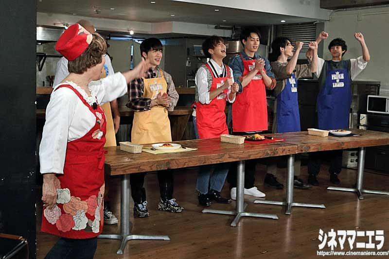 町田啓太×清原翔、ガッツポーズ！伝説の玉子料理選手権イベントの勝者発表の瞬間