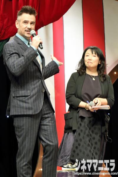 コリン・ファレル、担当通訳の仕事ぶりを称える一幕も