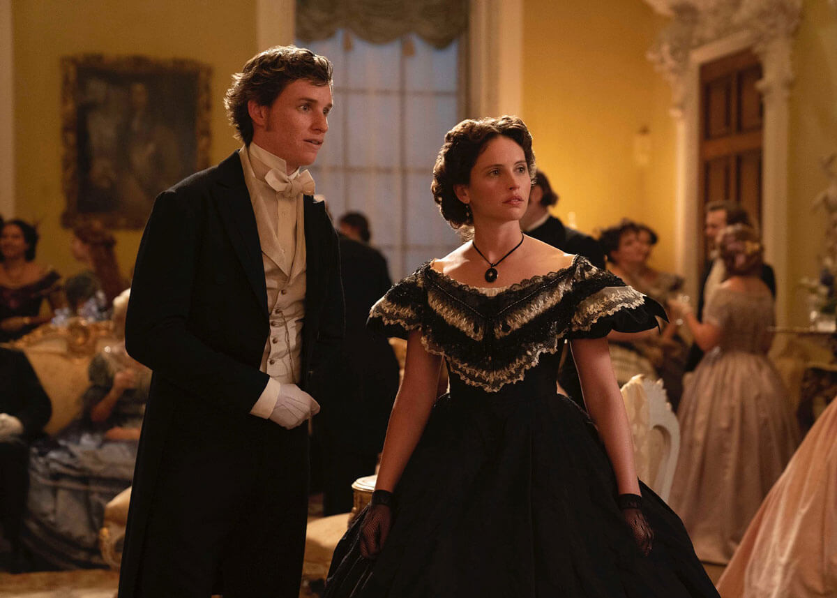 映画『イントゥ・ザ・スカイ 気球で未来を変えたふたり』場面写真