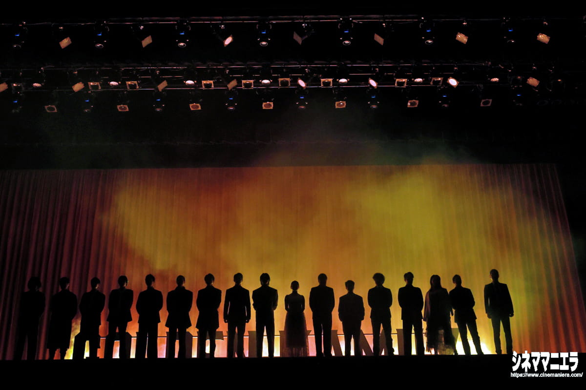 総勢17名がズラリ!