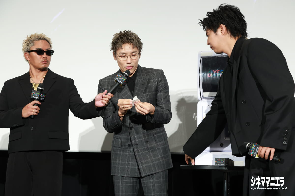 小森が引いた質問
「今回のセトリで、それぞれの好きな曲とパフォーマンス、演出を教えてください」